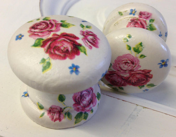 Ditsy pink roses white new knob welsh dresser armoire bedside cabinet cupboard handle drawer pull country shabby chic dressing table kitchen